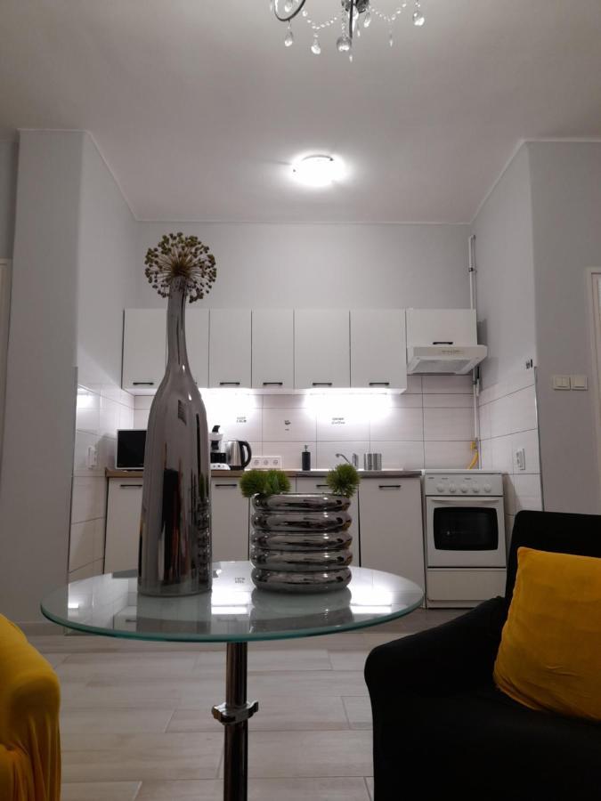 Pecs Park Apartment Екстериор снимка