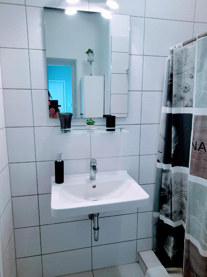Pecs Park Apartment Екстериор снимка